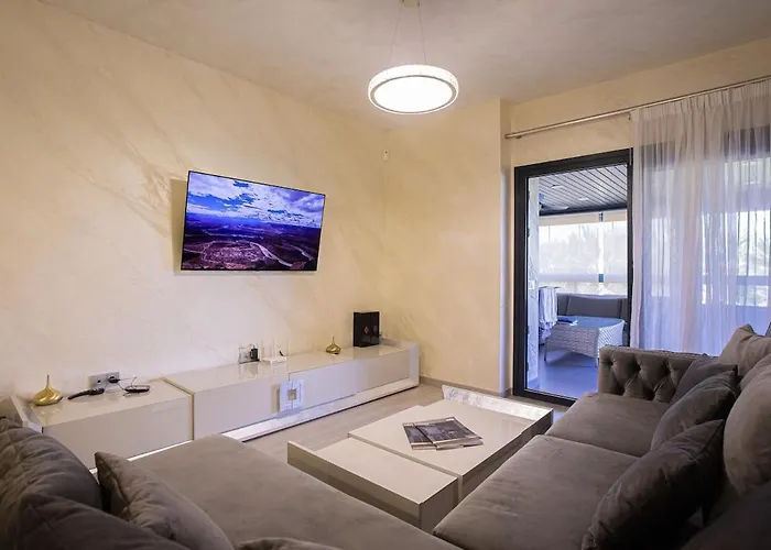 Padierna Luxury House 아파트